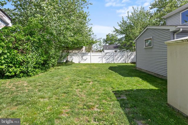 87 PENNWOOD DR, Trenton, NJ 08638