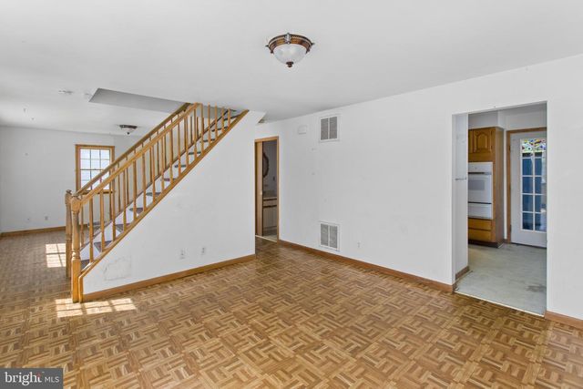 87 PENNWOOD DR, Trenton, NJ 08638