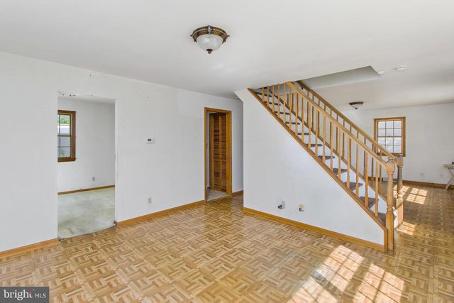 87 PENNWOOD DR, Trenton, NJ 08638