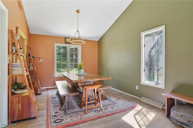 649 S Medina Line Road, Copley, OH 44321