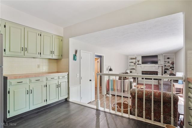 649 S Medina Line Road, Copley, OH 44321