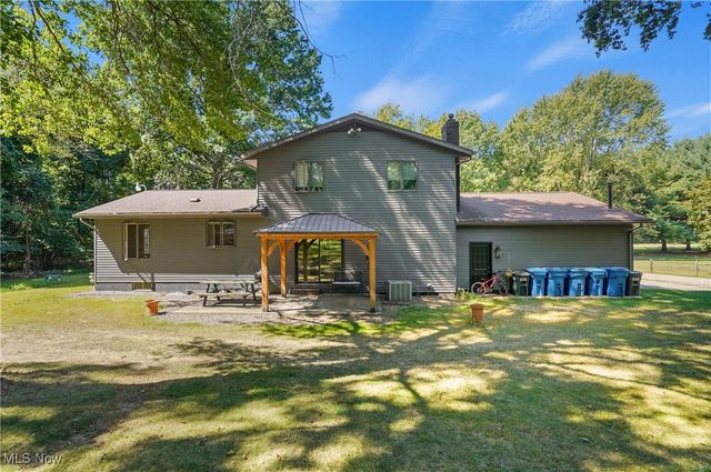 649 S Medina Line Road, Copley, OH 44321