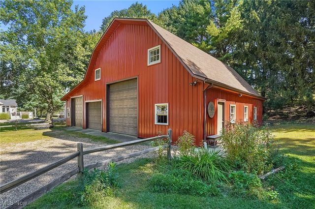 649 S Medina Line Road, Copley, OH 44321