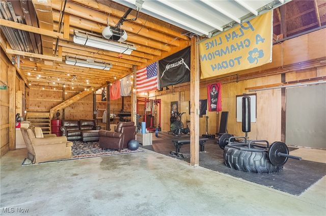 649 S Medina Line Road, Copley, OH 44321