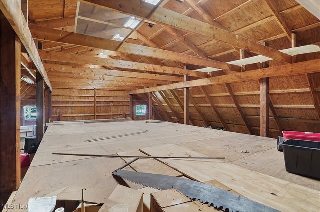 649 S Medina Line Road, Copley, OH 44321