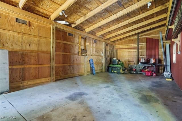 649 S Medina Line Road, Copley, OH 44321