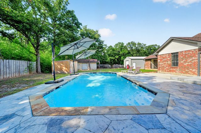 23 Hillside Drive, Wills Point, TX 75169