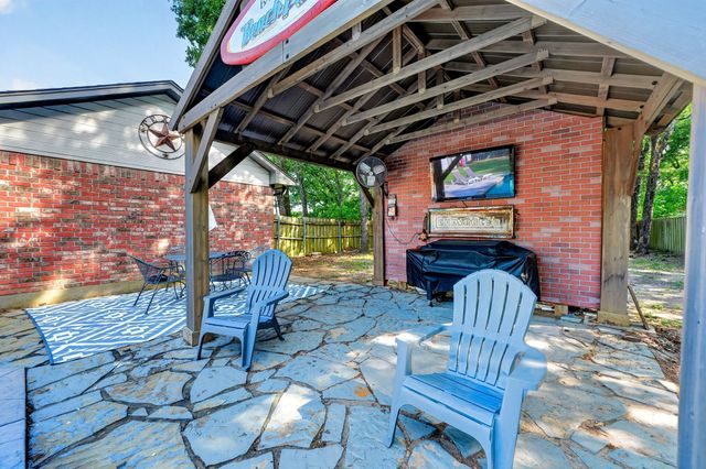 23 Hillside Drive, Wills Point, TX 75169