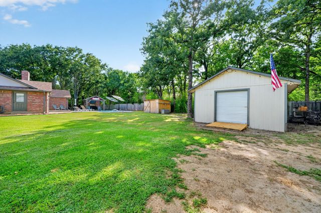 23 Hillside Drive, Wills Point, TX 75169