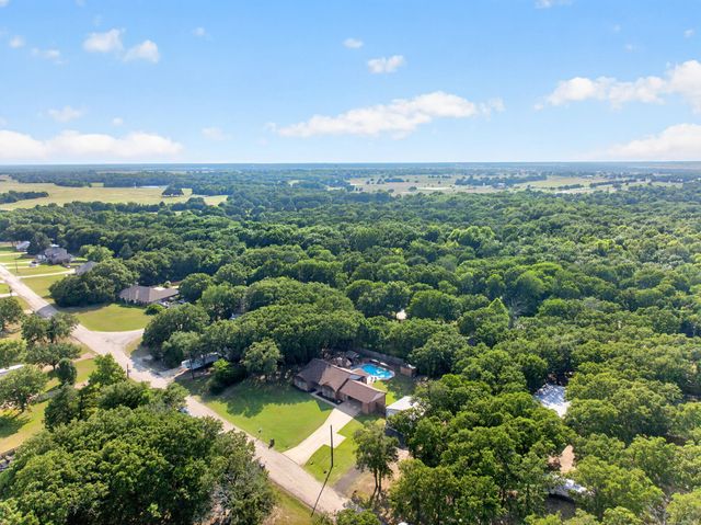 23 Hillside Drive, Wills Point, TX 75169