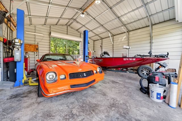 23 Hillside Drive, Wills Point, TX 75169
