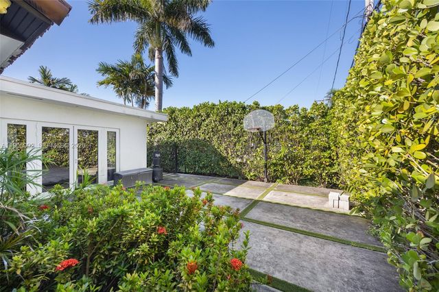 1233 102nd Street, Bay Harbor Islands, FL 33154