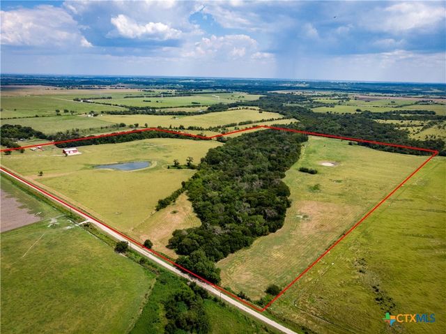 836 County Road 446, Chilton, TX 76632