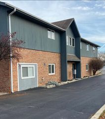 274 S Lake Street D, Grayslake, IL 60030