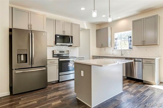 456 Dusty Brook Drive, O'fallon, MO 63366