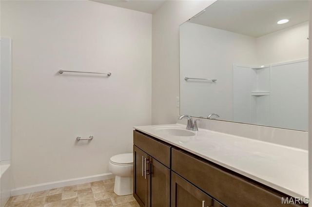 456 Dusty Brook Drive, O'fallon, MO 63366