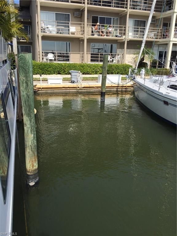 900 Broad AVE S, NAPLES, FL 34102 — exterior