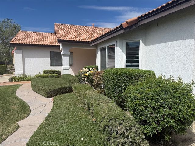 1703 W Avenue K12, Lancaster, CA 93534