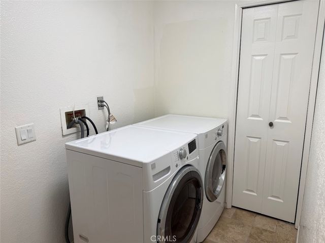 1703 W Avenue K12, Lancaster, CA 93534