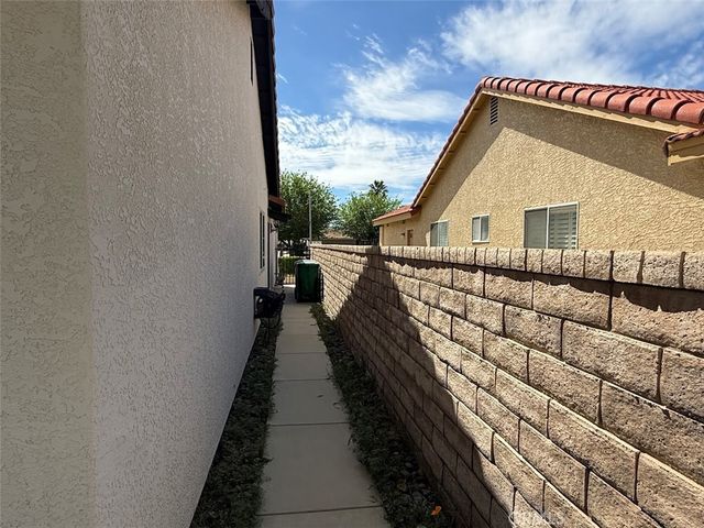 1703 W Avenue K12, Lancaster, CA 93534