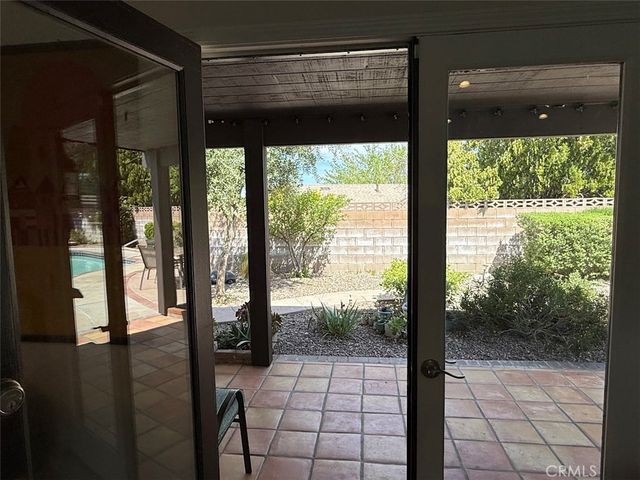 1703 W Avenue K12, Lancaster, CA 93534