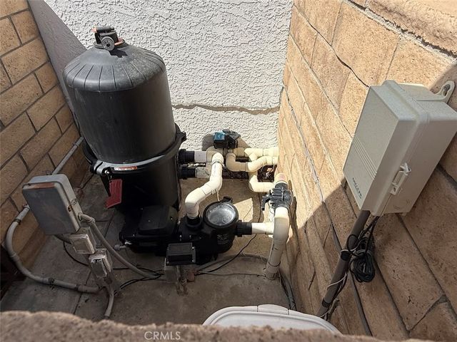 1703 W Avenue K12, Lancaster, CA 93534