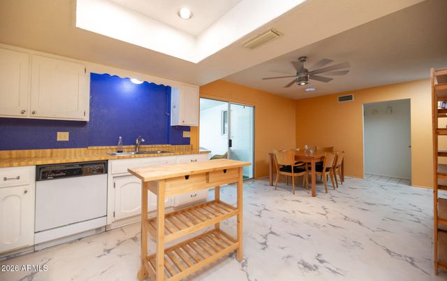 1225 E HUBBELL Street, Phoenix, AZ 85006