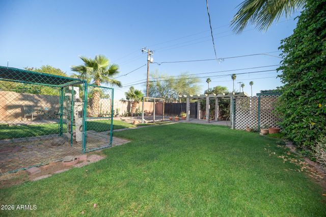 1225 E HUBBELL Street, Phoenix, AZ 85006
