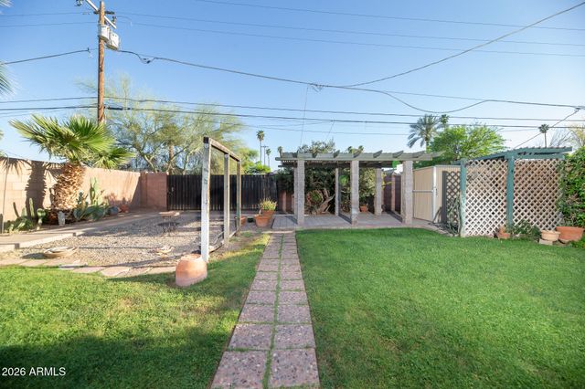 1225 E HUBBELL Street, Phoenix, AZ 85006