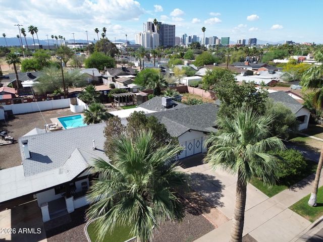 1225 E HUBBELL Street, Phoenix, AZ 85006