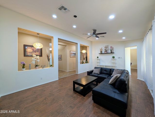 14309 W CARIBBEAN Lane, Surprise, AZ 85379