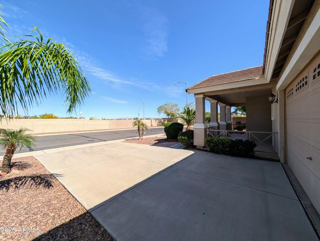14309 W CARIBBEAN Lane, Surprise, AZ 85379
