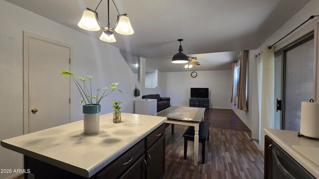 1551 E ORCHID Court C, Gilbert, AZ 85296