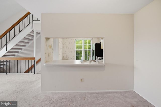 320 SURREY CT, Sewell, NJ 08080