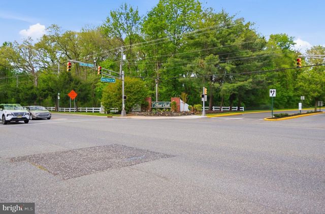 320 SURREY CT, Sewell, NJ 08080