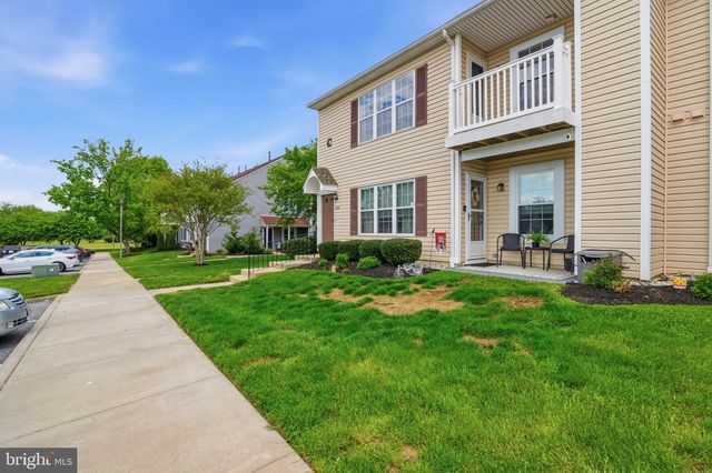320 SURREY CT, Sewell, NJ 08080