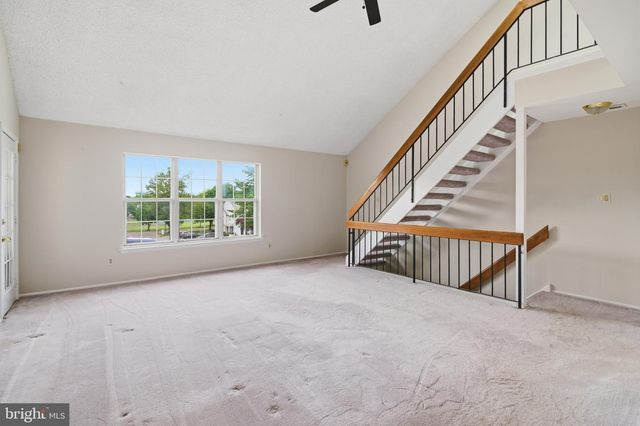 320 SURREY CT, Sewell, NJ 08080