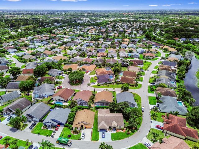 1163 Peninsula Way, Greenacres, FL 33413