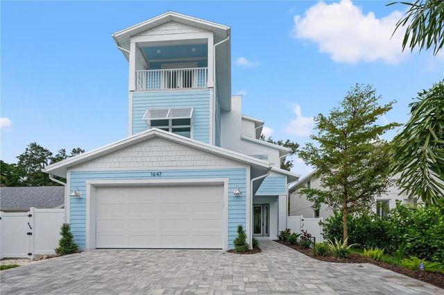 1647 SIESTA DRIVE, Sarasota, FL 34239