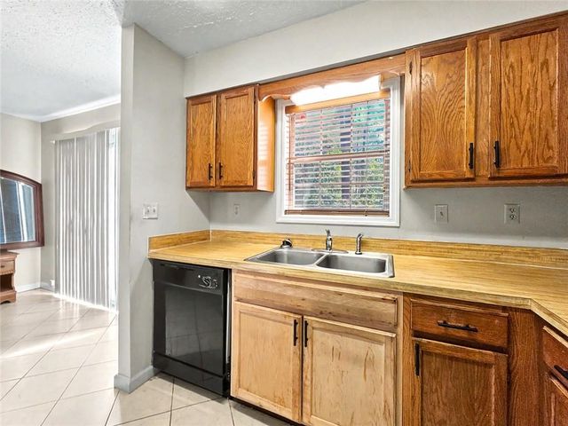 775 Joseph Club SW Drive, Mableton, GA 30126