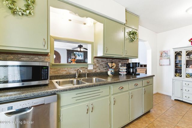 4824 Fielding Way, Louisville, KY 40216