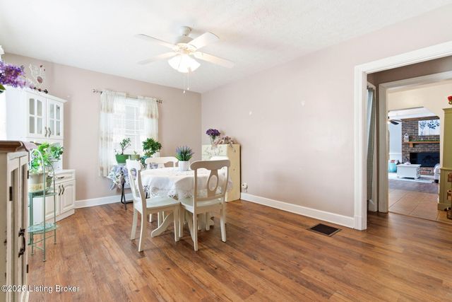 4824 Fielding Way, Louisville, KY 40216