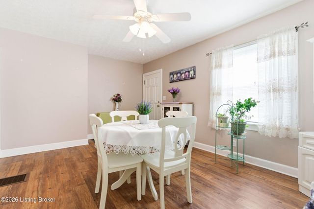 4824 Fielding Way, Louisville, KY 40216