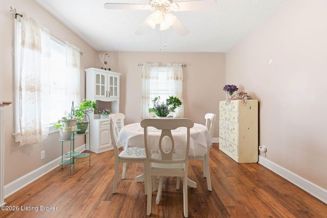 4824 Fielding Way, Louisville, KY 40216