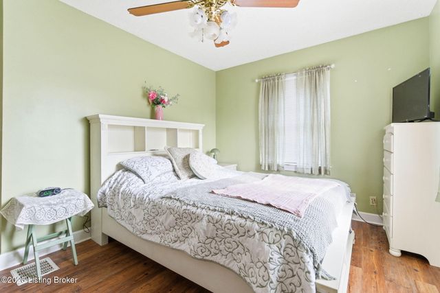 4824 Fielding Way, Louisville, KY 40216