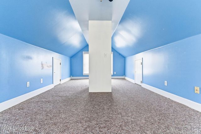 4824 Fielding Way, Louisville, KY 40216