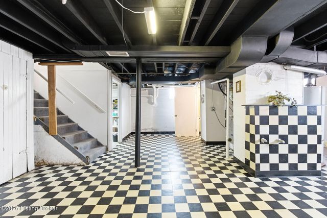 4824 Fielding Way, Louisville, KY 40216