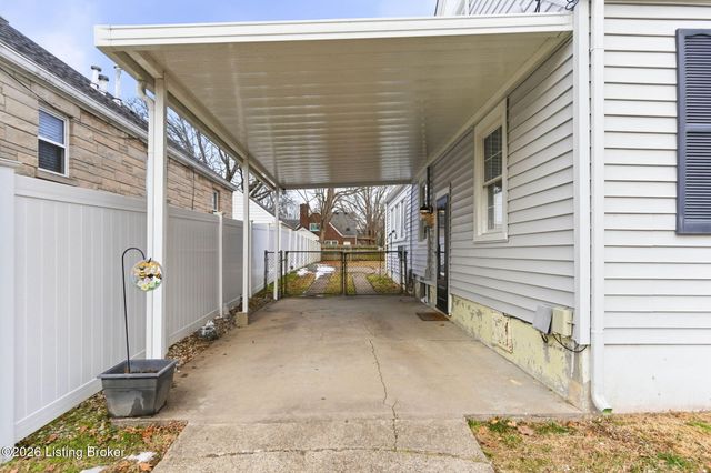 4824 Fielding Way, Louisville, KY 40216