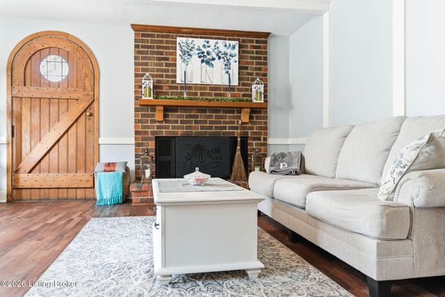 4824 Fielding Way, Louisville, KY 40216