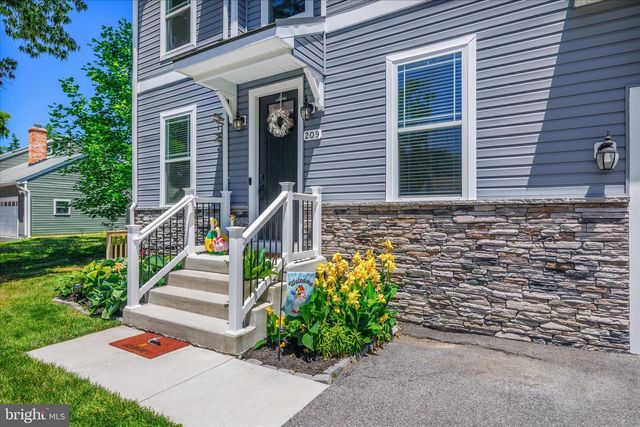 209 PENNSYLVANIA AVE, Pasadena, MD 21122